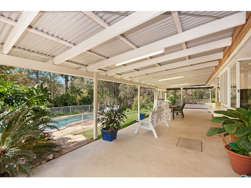 24 Eden Drive, Eatons Hill QLD 4037