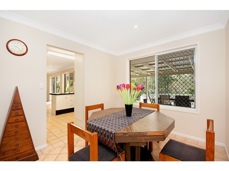 24 Eden Drive, Eatons Hill QLD 4037