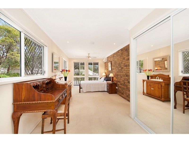 24 Eden Drive, Eatons Hill QLD 4037