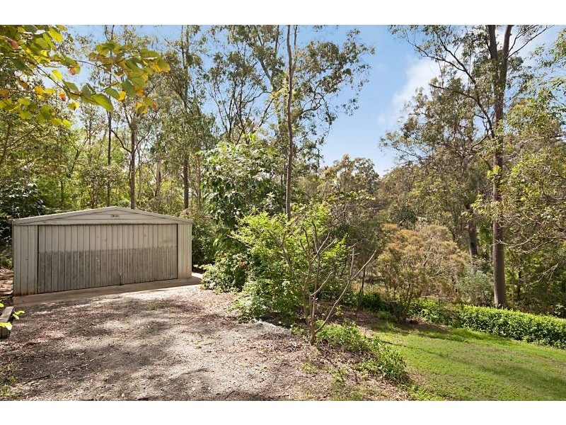 24 Eden Drive, Eatons Hill QLD 4037