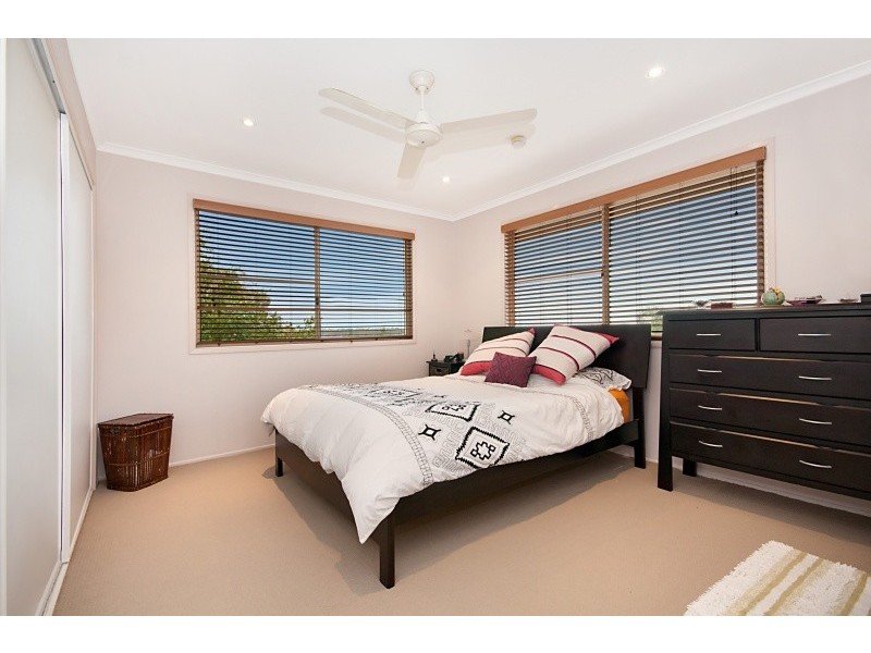 1/16 Orion Avenue, Eatons Hill QLD 4037