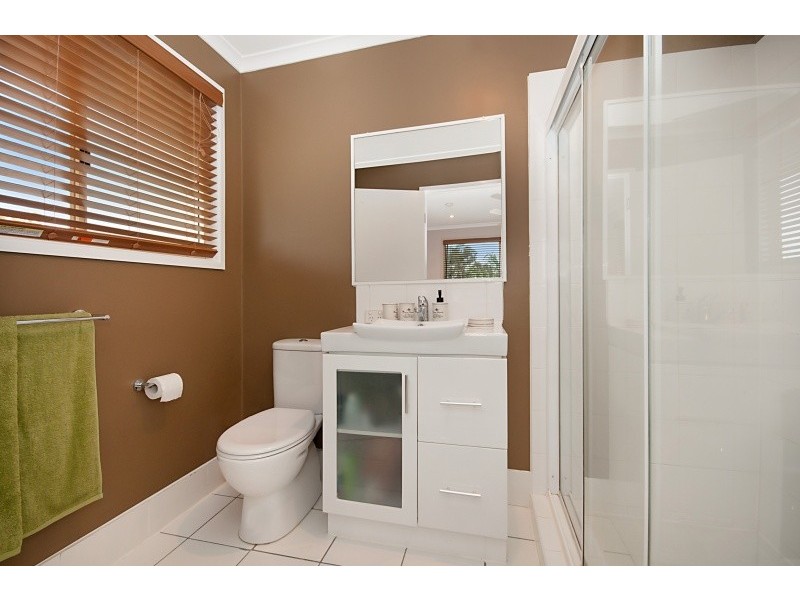 1/16 Orion Avenue, Eatons Hill QLD 4037