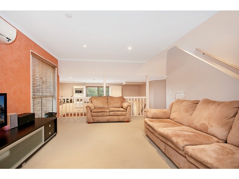 1/16 Orion Avenue, Eatons Hill QLD 4037