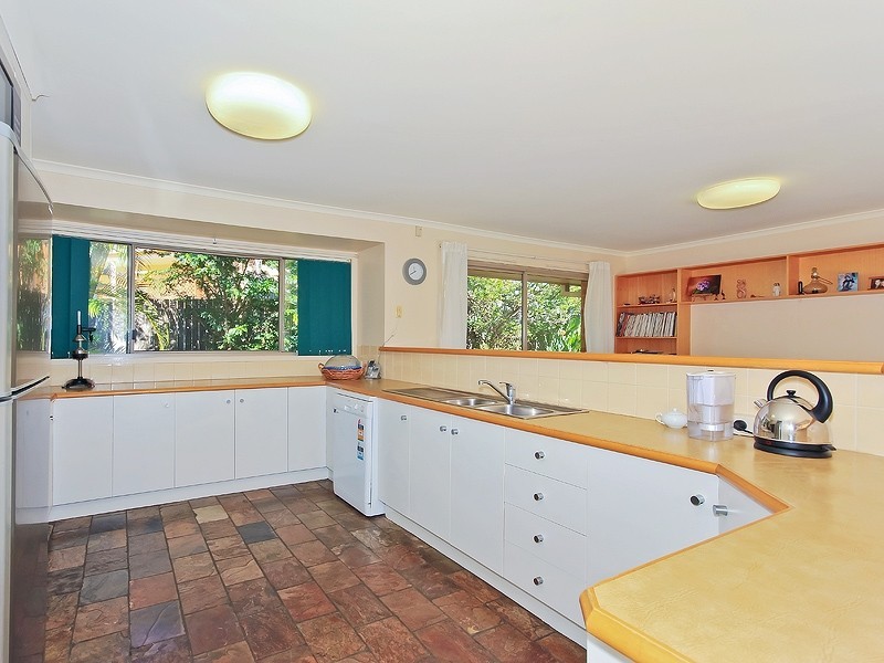 12 The Boulevard, Albany Creek QLD 4035