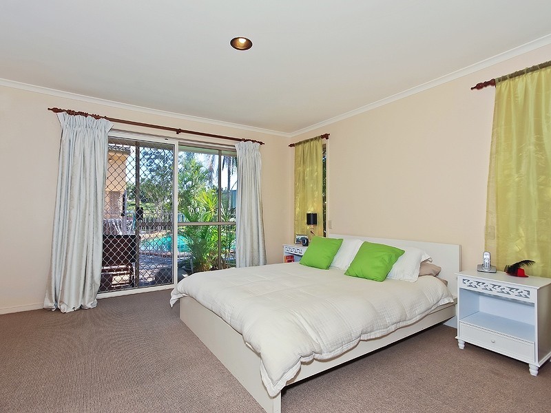 12 The Boulevard, Albany Creek QLD 4035