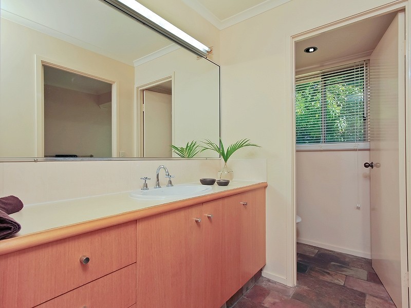 12 The Boulevard, Albany Creek QLD 4035