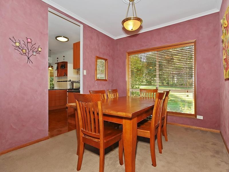 50 Peppermint Drive, Cashmere QLD 4500