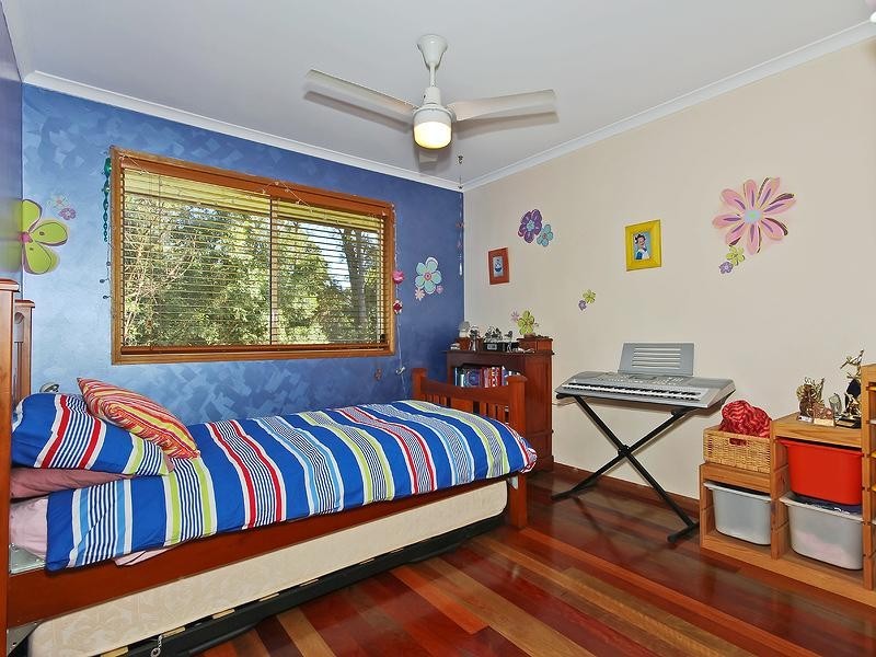 50 Peppermint Drive, Cashmere QLD 4500