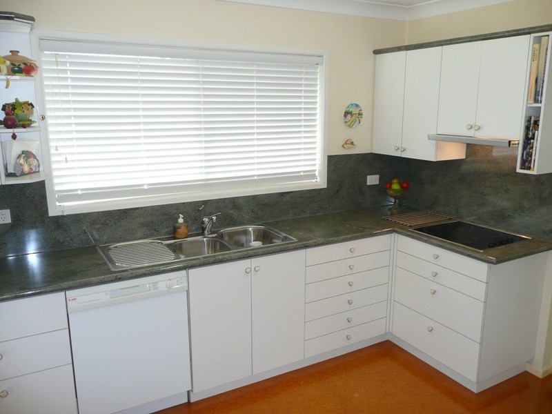 97 Peter Street, Strathpine QLD 4500