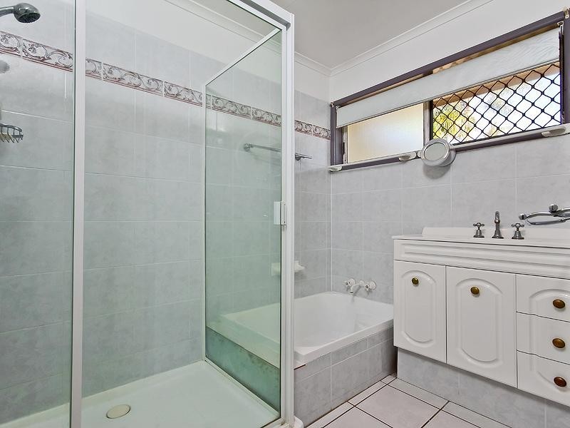 Albany Creek QLD 4035