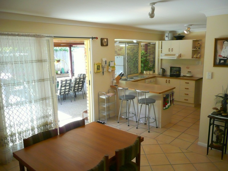 42 Flinders Way, Albany Creek QLD 4035