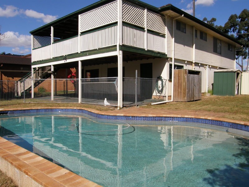 659 Albany Creek Road, Albany Creek QLD 4035