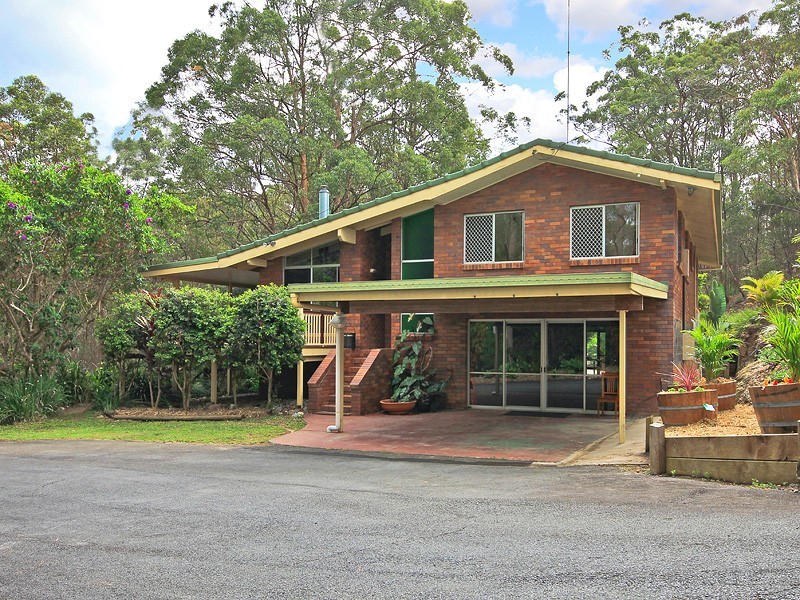 2 Jane Court, Cashmere QLD 4500