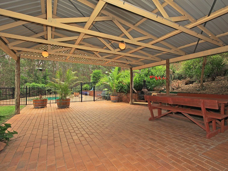 2 Jane Court, Cashmere QLD 4500