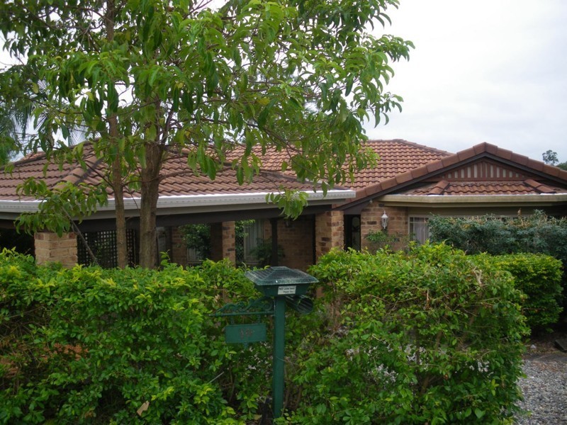 10 Preston Close, Albany Creek QLD 4035