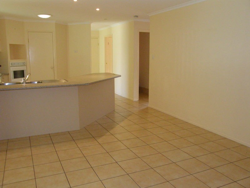 31 Rothschild Street, Eatons Hill QLD 4037