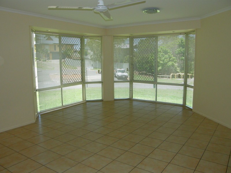 31 Rothschild Street, Eatons Hill QLD 4037