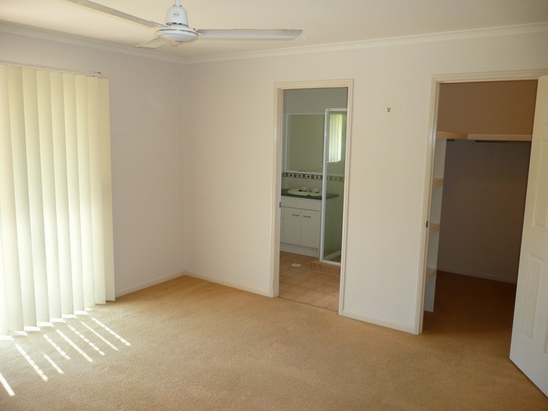 Eatons Hill QLD 4037