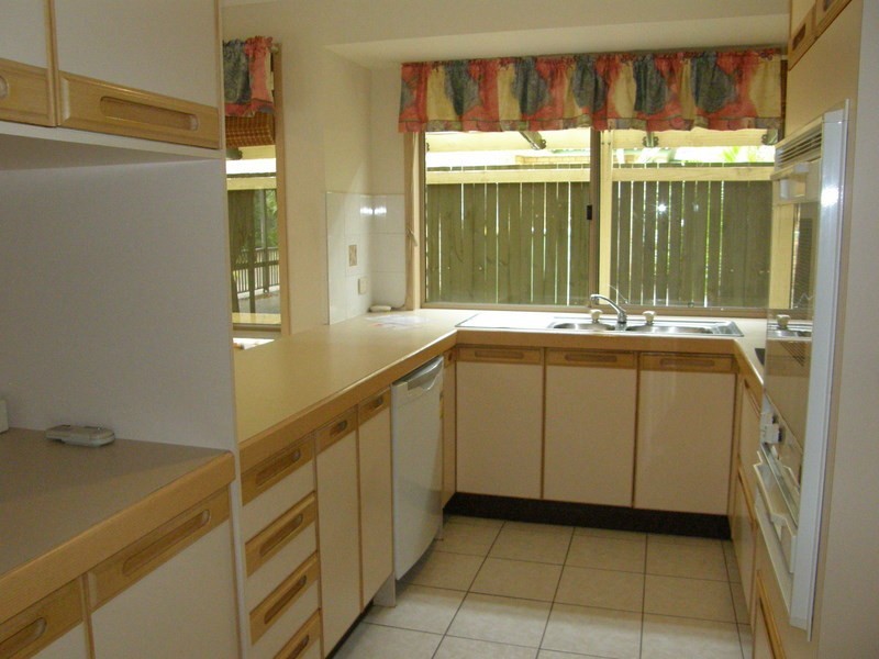 Eatons Hill QLD 4037