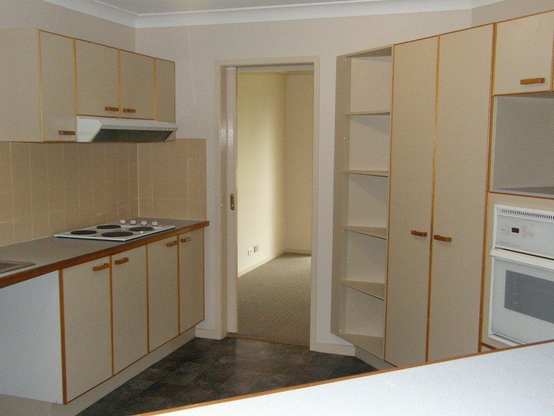 4 Apollo Court, Eatons Hill QLD 4037