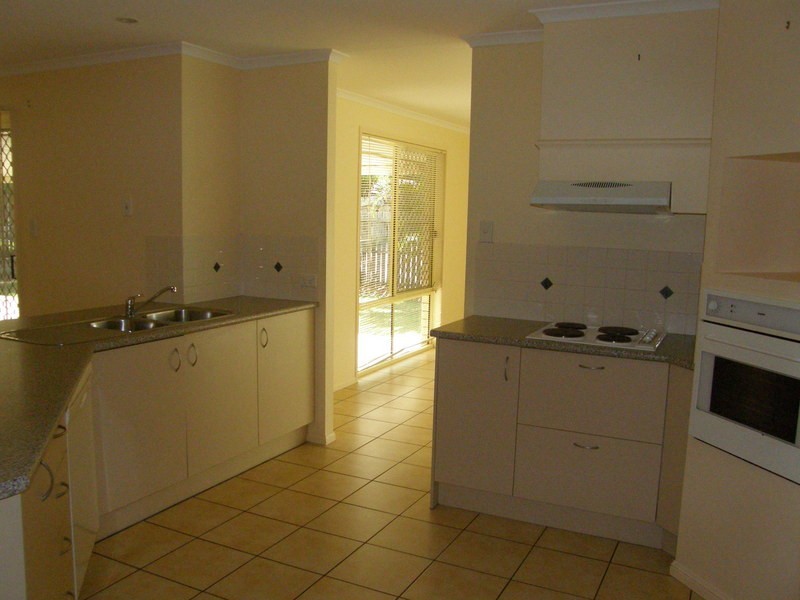 31 Rothschild Street, Eatons Hill QLD 4037