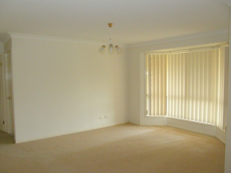 163 Saraband Drive, Eatons Hill QLD 4037