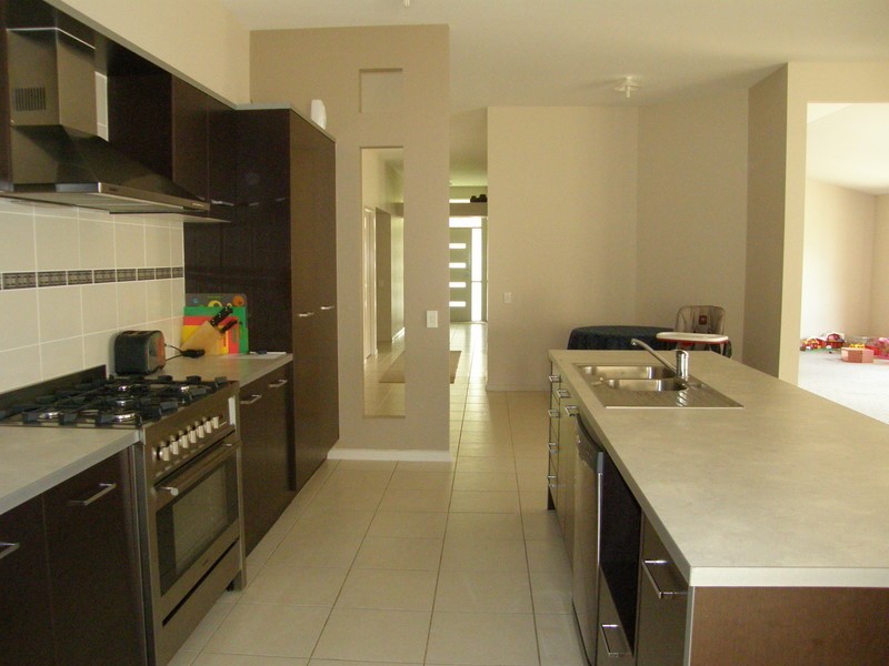 42 Ballyalla Crescent, Warner QLD 4500