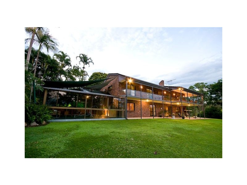 31 Branch Creek Road, Clear Mountain QLD 4500