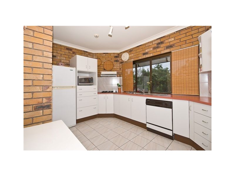 31 Branch Creek Road, Clear Mountain QLD 4500