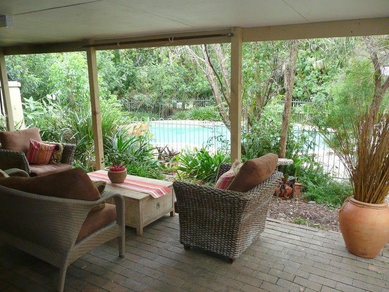 9 Garrawin Court, Clear Mountain QLD 4500