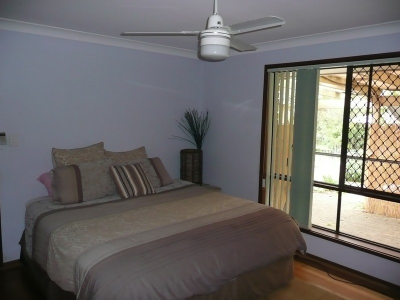 9 Garrawin Court, Clear Mountain QLD 4500