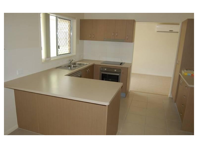 9 Camryn Court, Kallangur QLD 4503