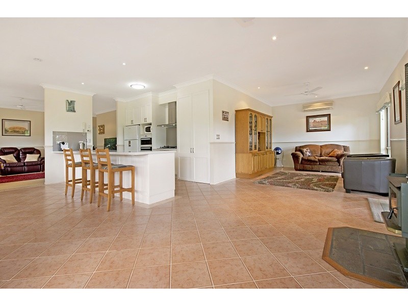 Eatons Hill QLD 4037