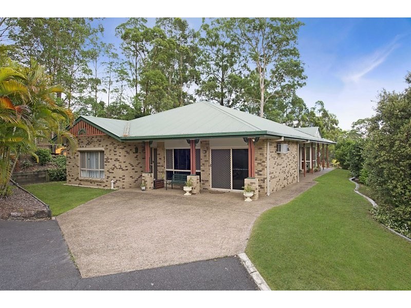 Eatons Hill QLD 4037