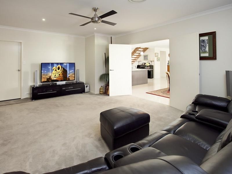 14 Confluence Court, Eatons Hill QLD 4037