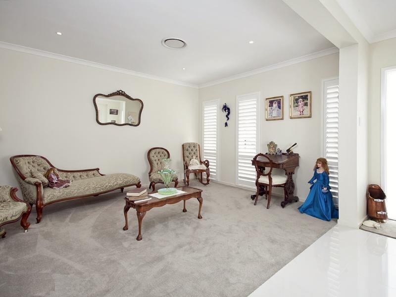 14 Confluence Court, Eatons Hill QLD 4037