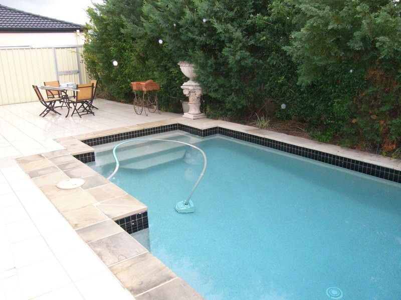 27 Oakwood Road, Warner QLD 4500