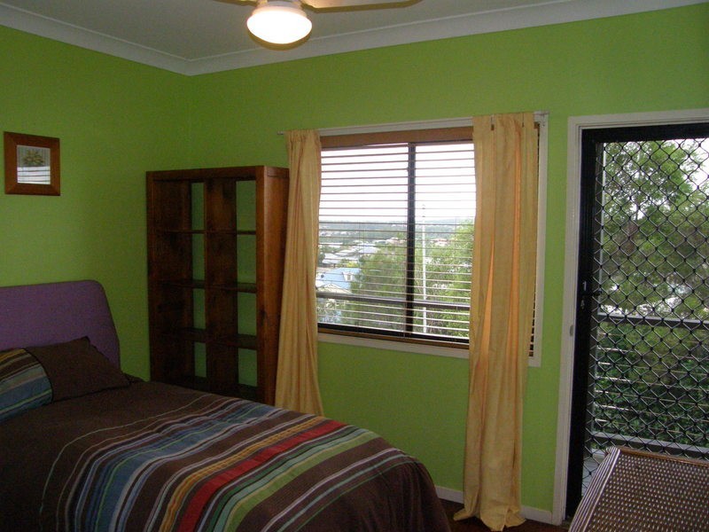 17 Emanual Court, Eatons Hill QLD 4037