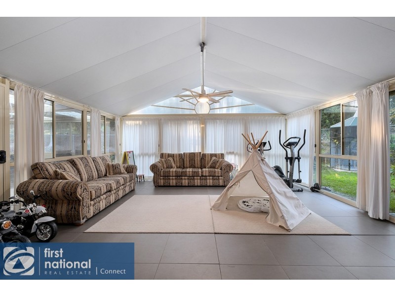 6 James St, Glossodia NSW 2756