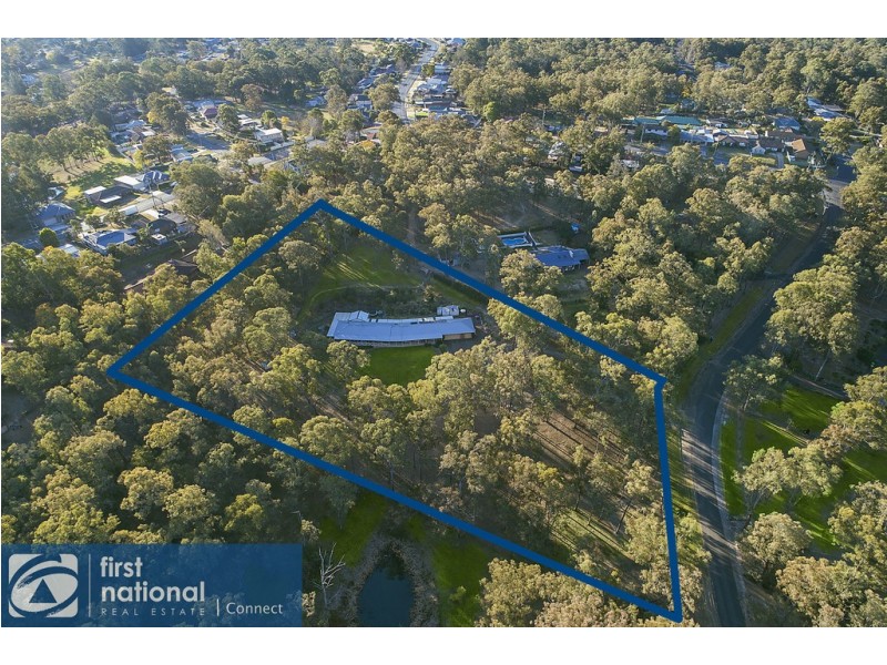 6 James St, Glossodia NSW 2756