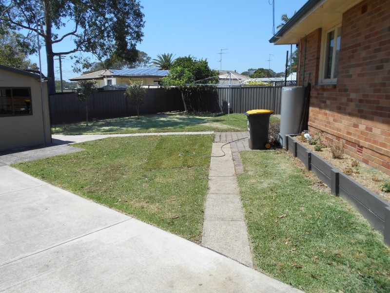 35 Roebuck Cres, Willmot NSW 2770