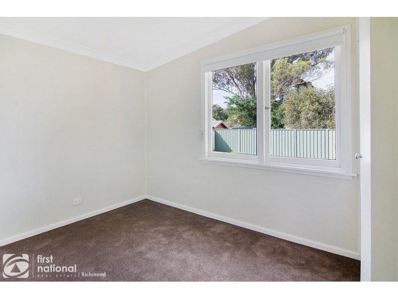 6 Smith Avenue, Richmond NSW 2753