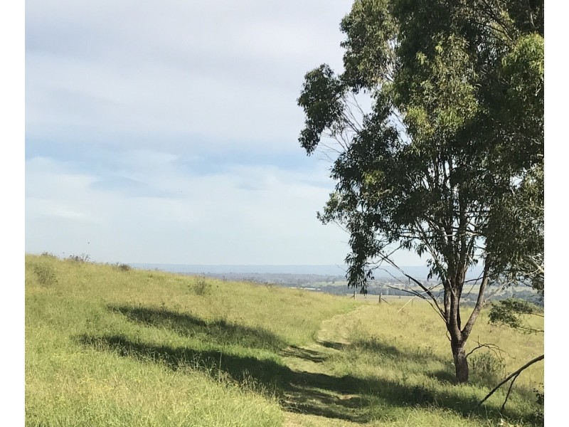 25 Aldington Rd, Kemps Creek NSW 2178