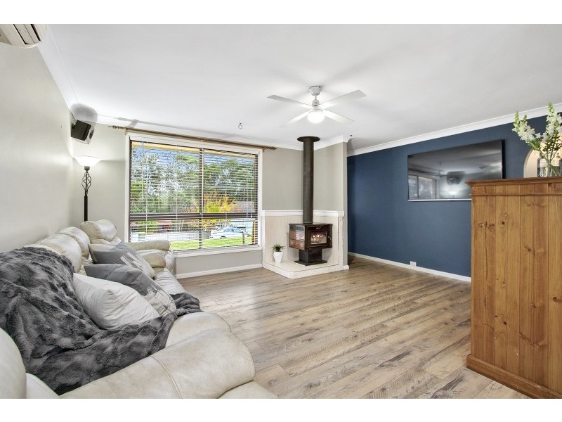 6 Macquarie Place, Glossodia NSW 2756