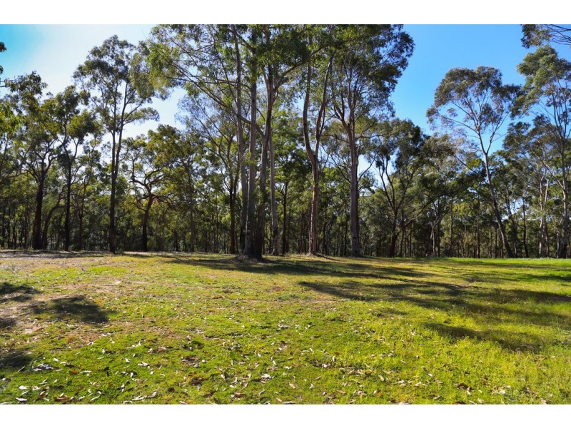 560 Blaxlands Ridge Rd, East Kurrajong NSW 2758