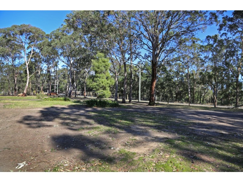 560 Blaxlands Ridge Rd, East Kurrajong NSW 2758