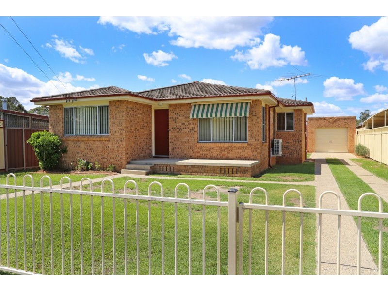 2 Hughes Ave, Richmond NSW 2753