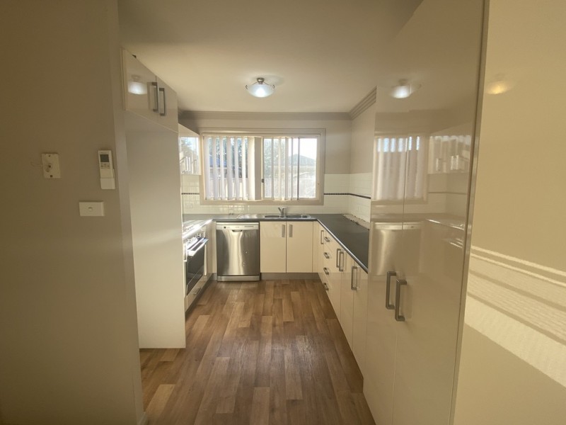 2/44 March Street, Richmond NSW 2753