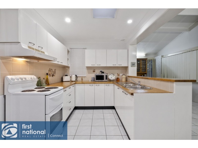 26 Red House Crescent, Mcgraths Hill NSW 2756