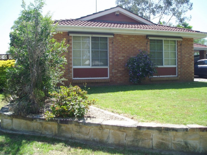 4 Tasman Place, South Windsor NSW 2756